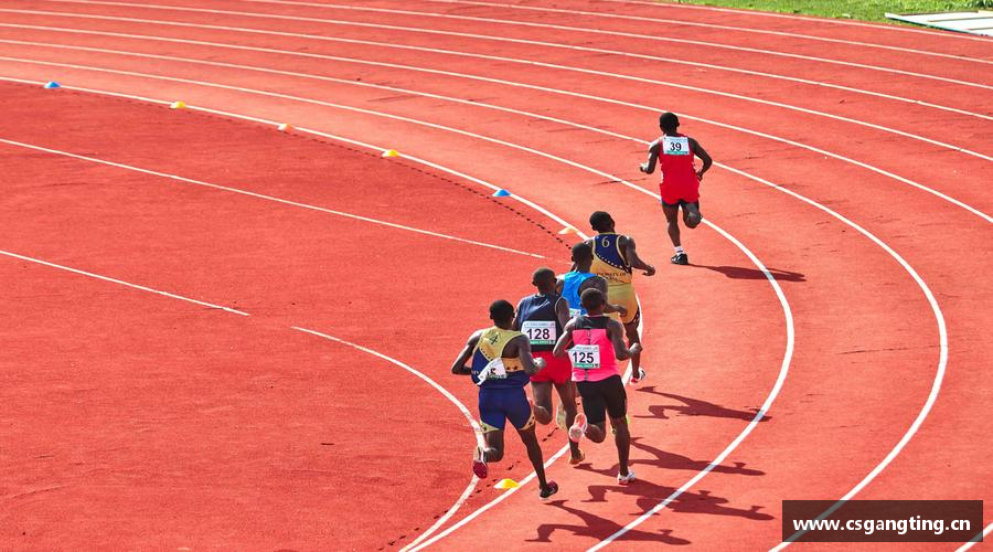 拼搏赢得未来，执着成就梦想